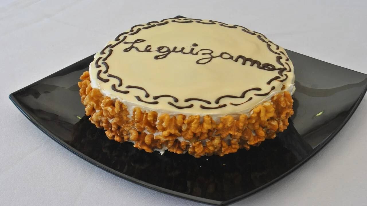 El postre Leguisamo se creó en honor al jockey uruguayo que mantenía una amistad con Gardel.