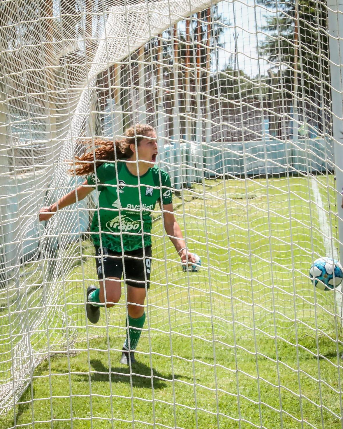 Margarita Giménez, goleadora de la Reserva de Ferro.