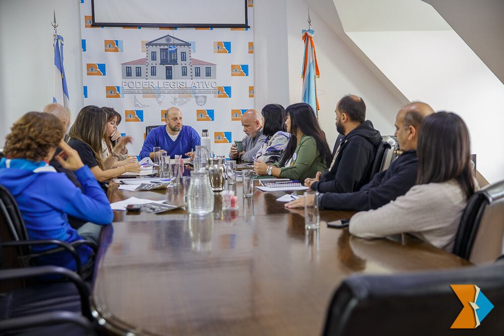 Trentino presidió el primer encuentro 2023 de la Comisión de Parlamento Patagónico