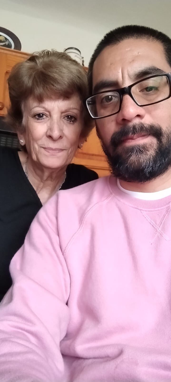 Rodrigo Aristimuño junto a su madre, Chiny. 