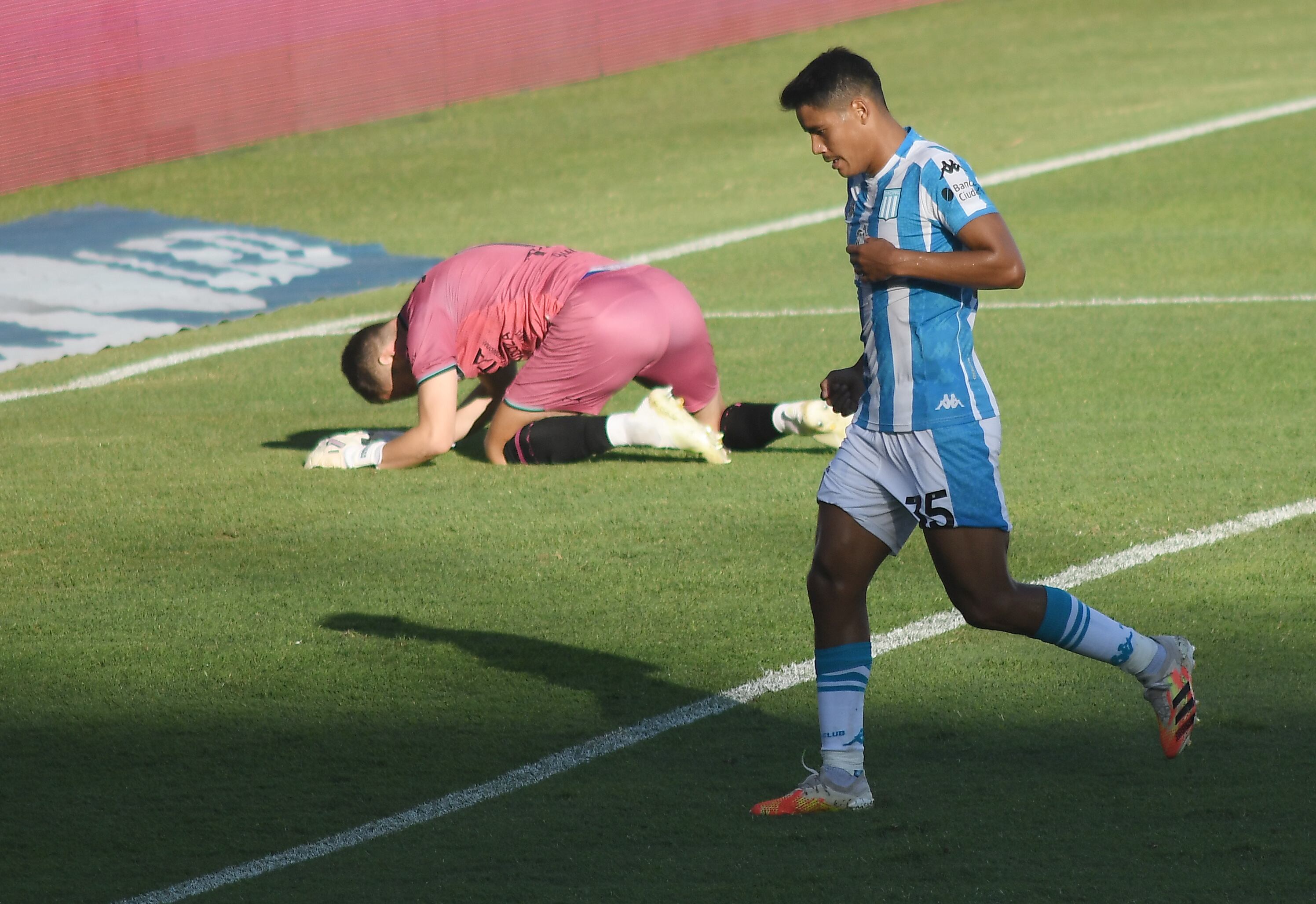 Godoy Cruz perdió ante Racing 6 a 1.