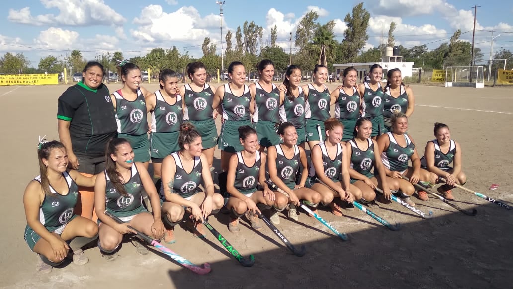 Hockey femenino Cultural Arroyito