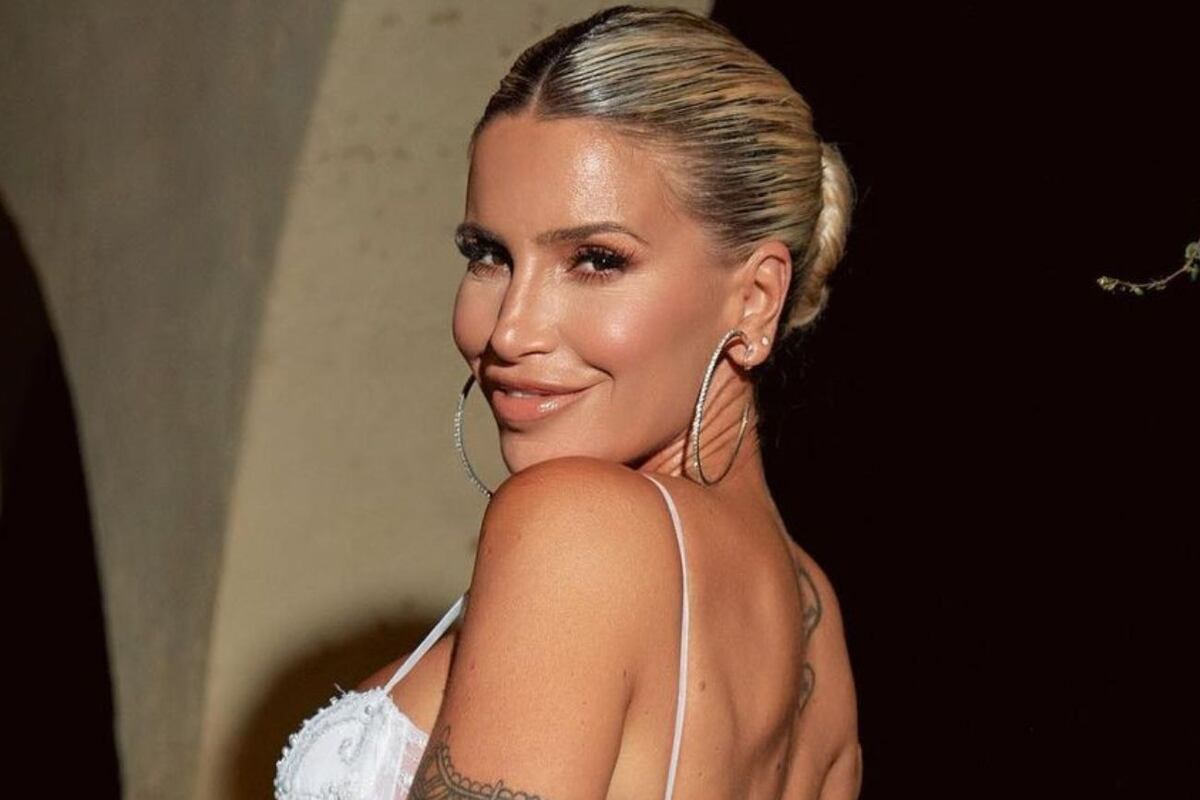 “Animal print: ¿sí o no?”: la picante pregunta de Florencia Peña, que deslumbró con una microbikini de leopardo