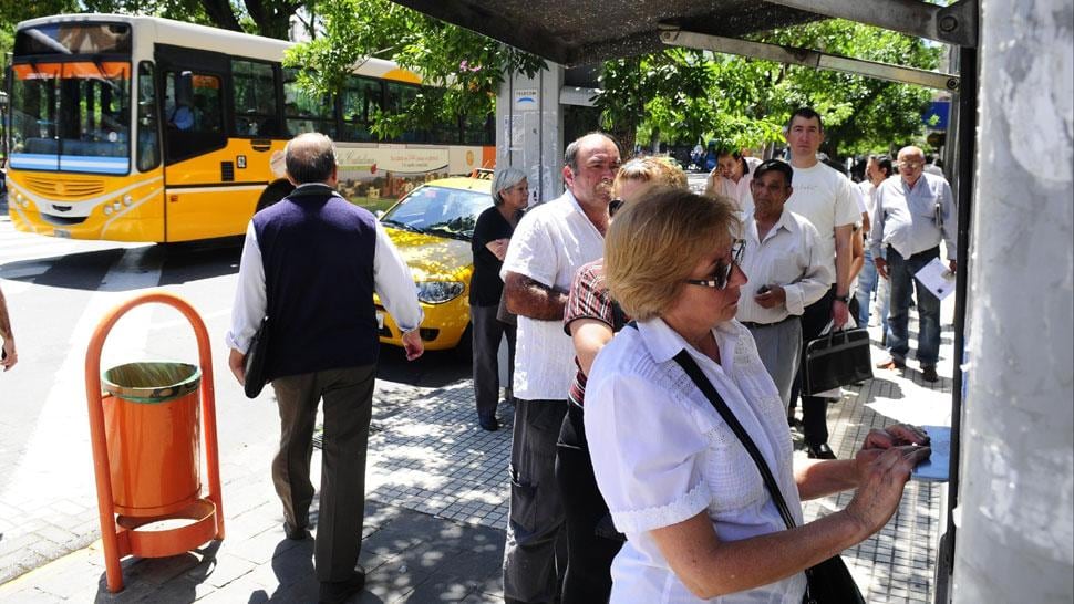 Desde Red Bus llevaron tranquilidad a los usuarios. (Pedro Castillo / La Voz).