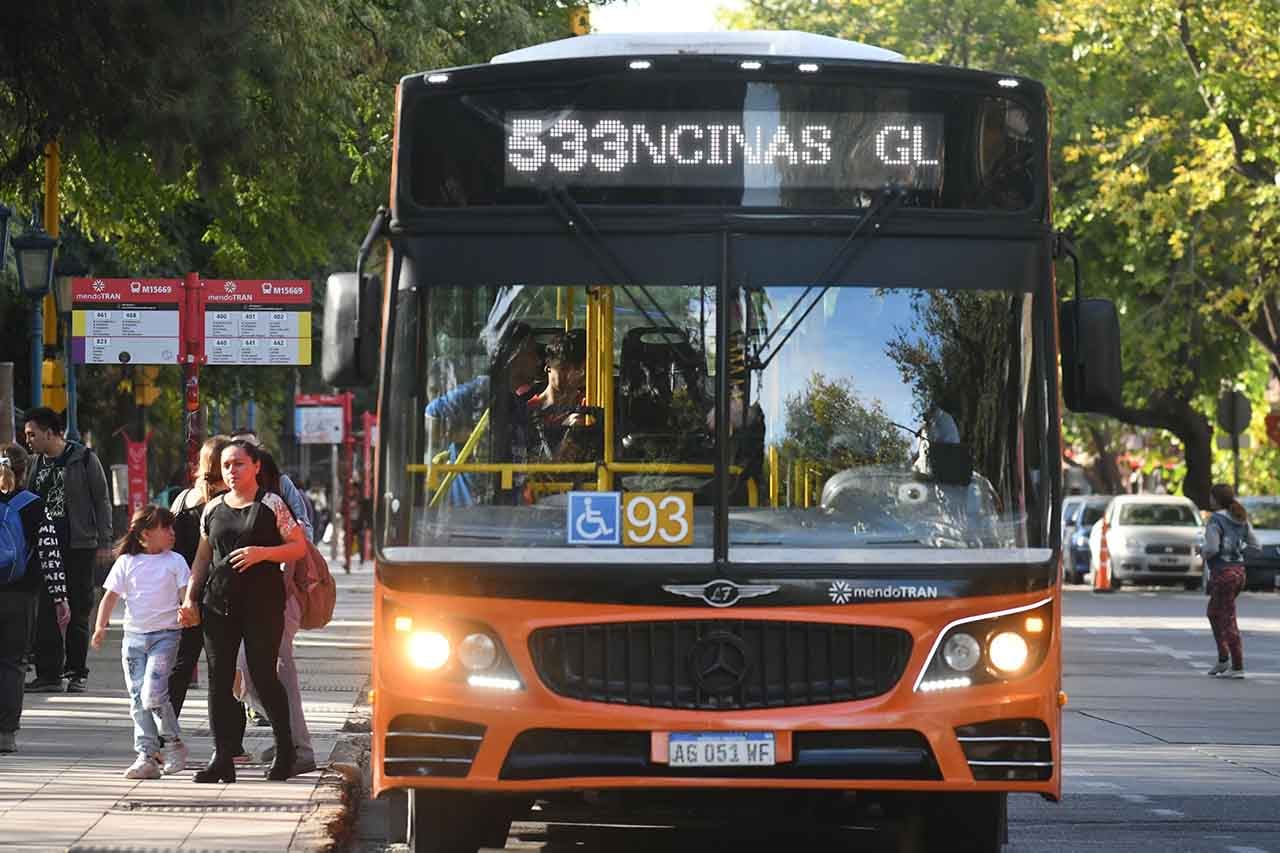 Colectivos durante el feriado.