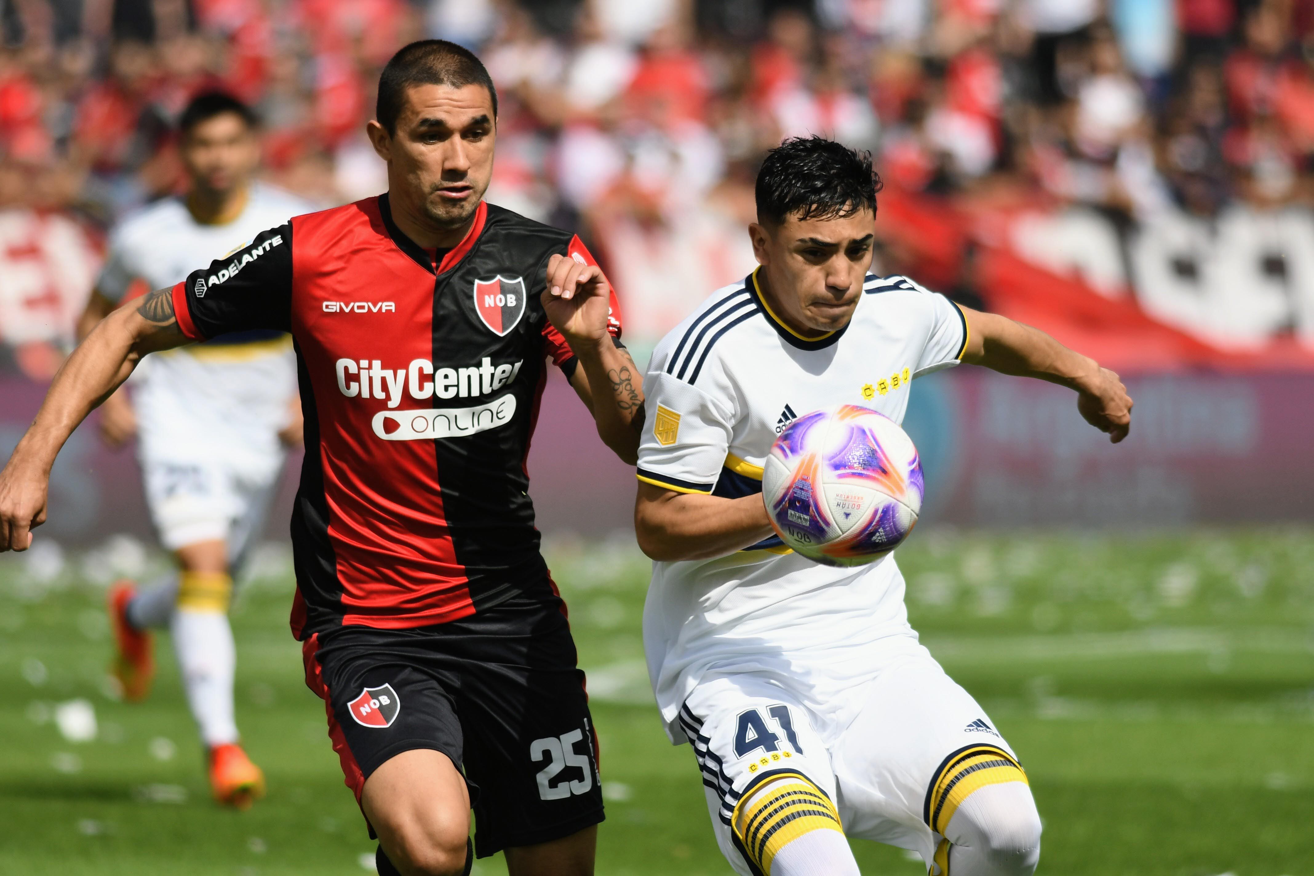 Newell's y Boca, en Rosario, por la Liga Profesional. El Xeneize busca un triunfo que lo acerque al título. (Fotobaires)