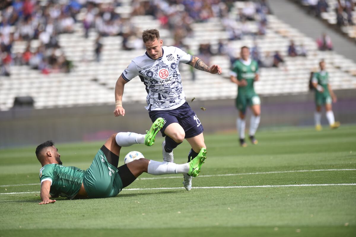 Talleres no cedió a uno de sus refuerzos a la Selección de Chile: lo quiere 10 puntos en lo físico