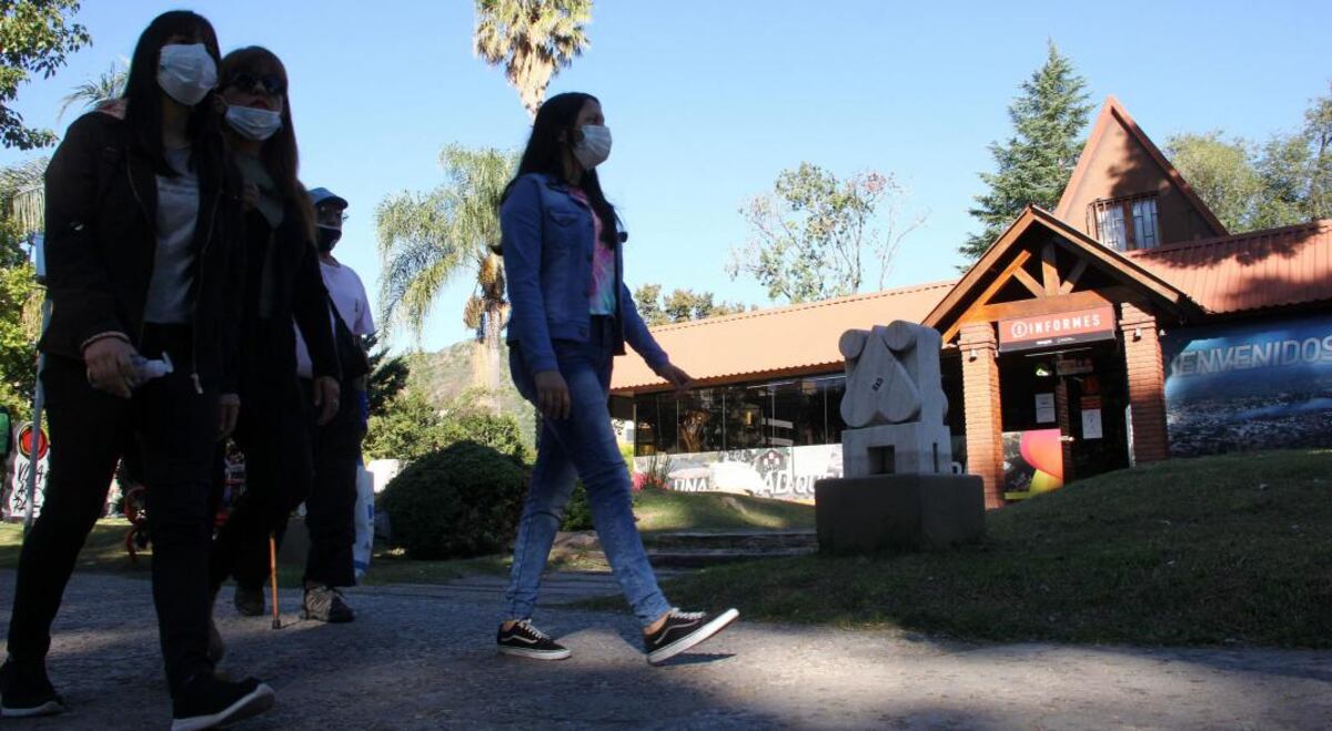Villa Carlos Paz recupera su ritmo turístico con la temporada invernal