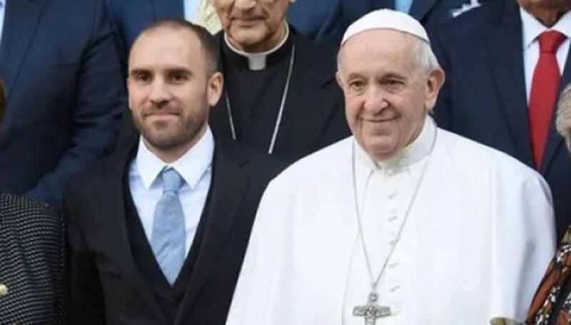 Martín Guzmán con el papa Francisco.