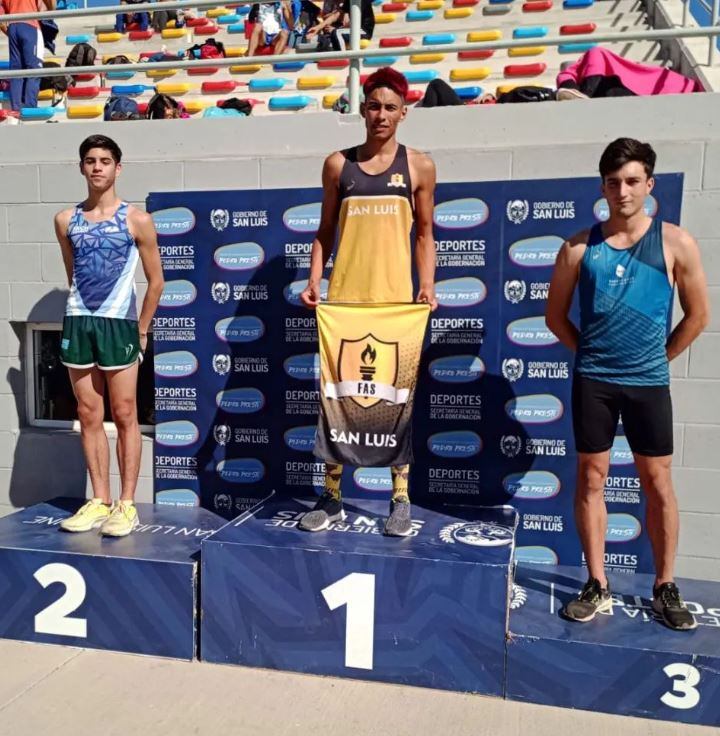 El puntano Bruno De Genaro, el atleta de 19 años que  sigue rompiendo marcas.