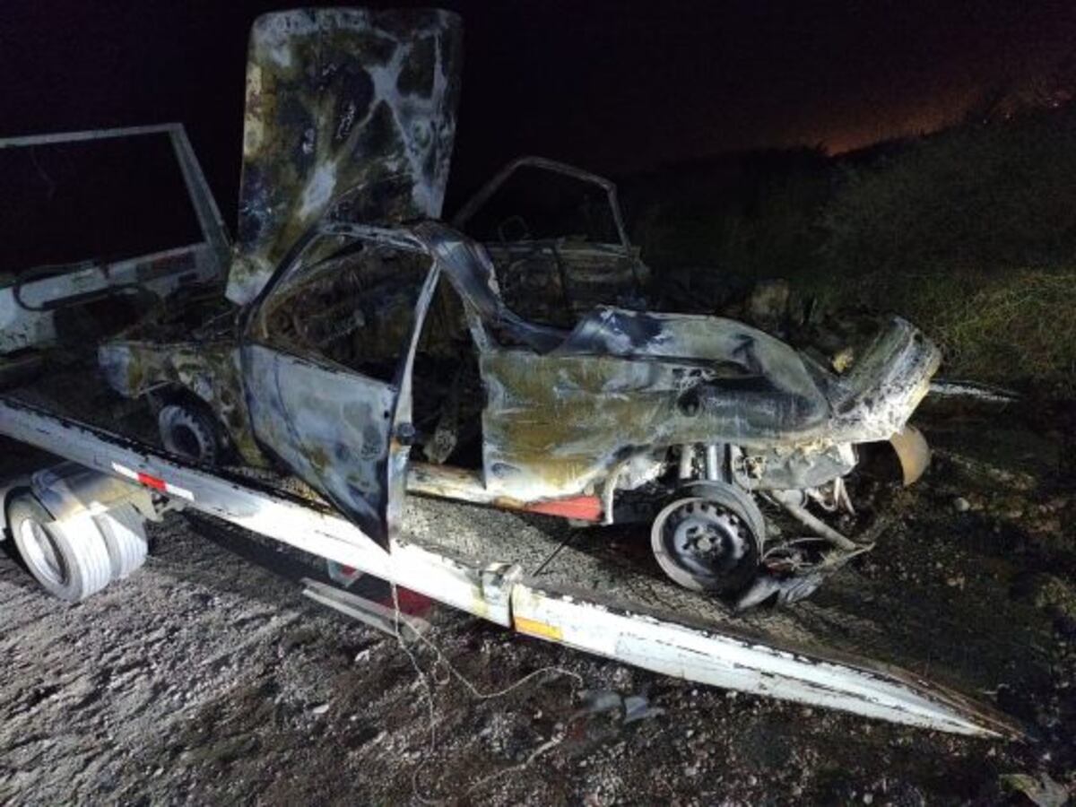 Misterio: estacionó su auto en pleno centro sanjuanino y apareció incendiado a 24 kilómetros