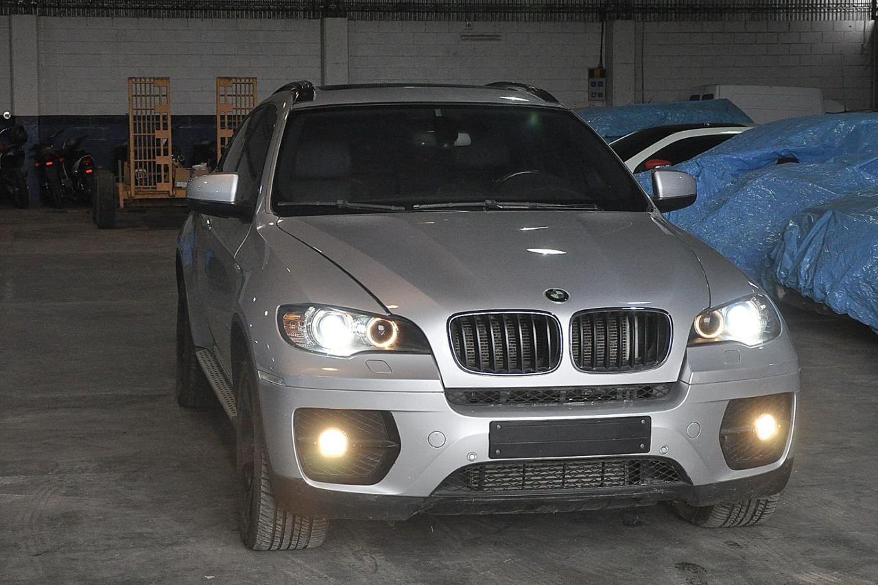 La camioneta BMW X6 3.0 Si es una de las más caras de la lista.