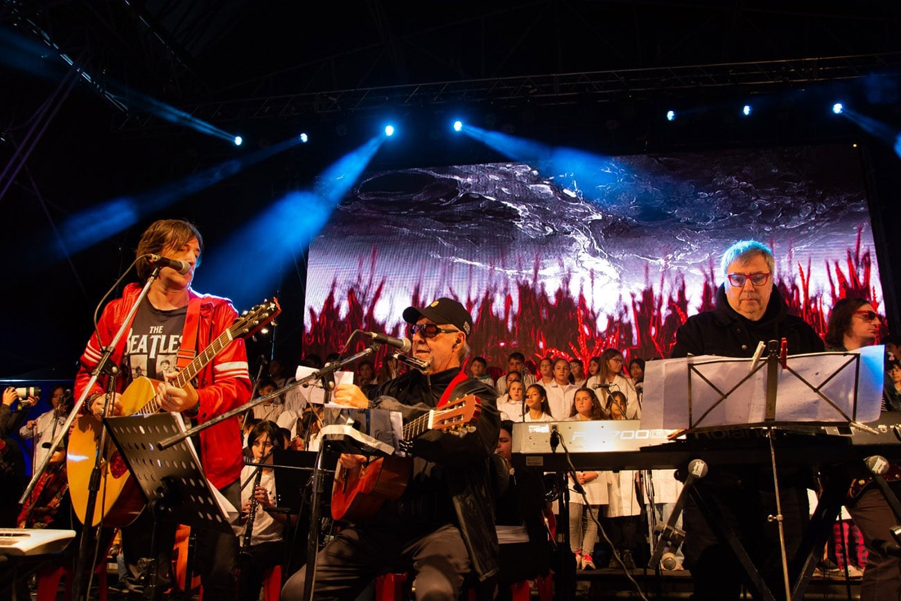 Ramiro Lezcano, en el woodstock ambiental que organizó en San Marcos Sud.