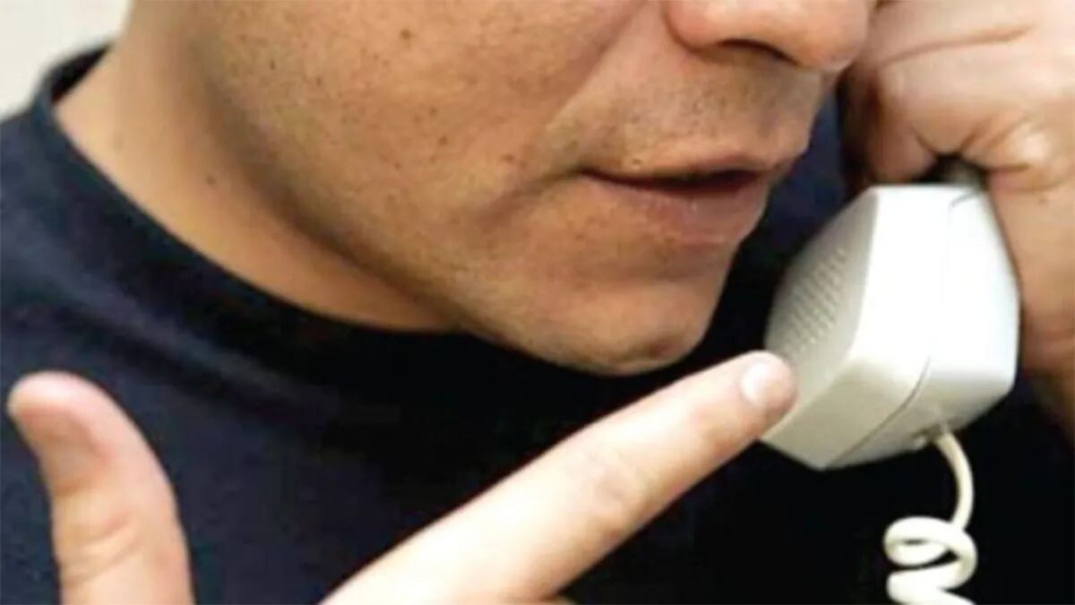 Un fiscal de Rosario criticó el fácil acceso que tienen los presos a celulares y cómo extorsionan con ellos