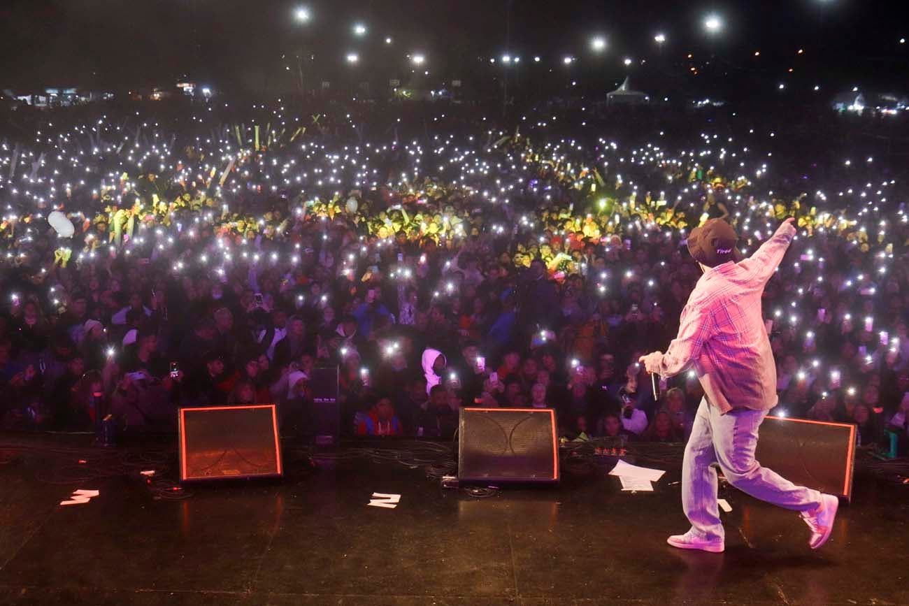 Rombai en la fiesta de la primavera en Carlos Paz (La Voz)