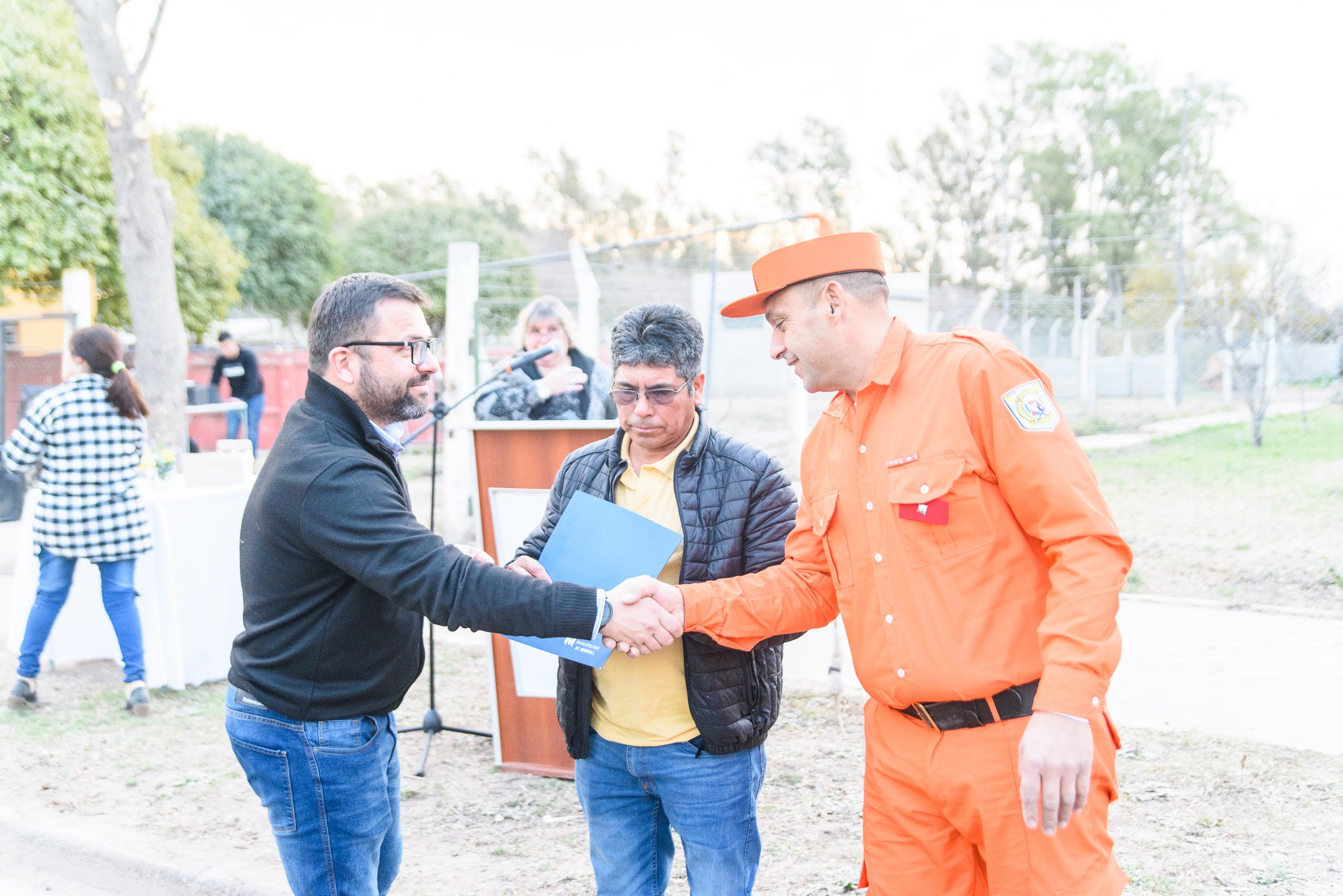 En la oportunidad además presentaron el nuevo móvil de seguridad ciudadana.