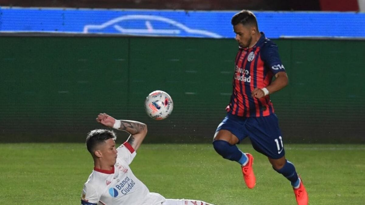 San Lorenzo y Huracán empataron 1-1 el clásico en el Nuevo Gasómetro