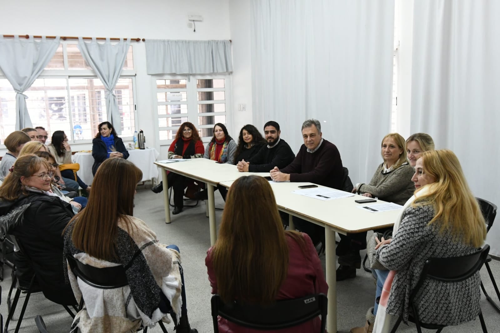 Entrega del Fondo de Asistencia Educativa (FAE) a las escuelas rafaelinas