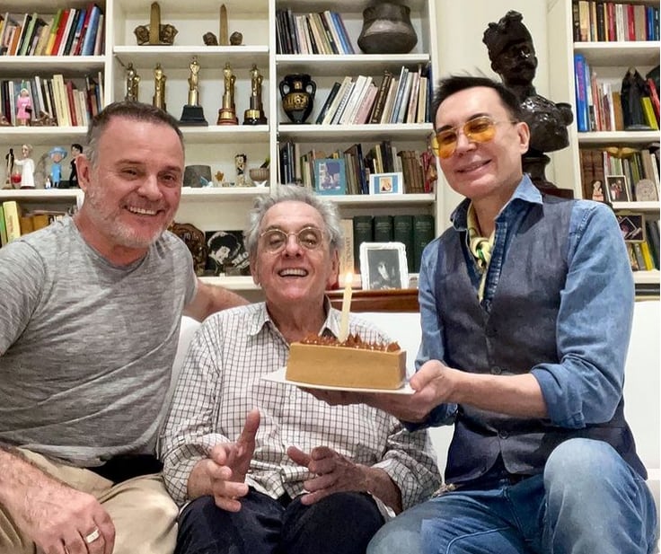 Antonio Gasalla festejó sus 81 años junto a Marcelo Polino.