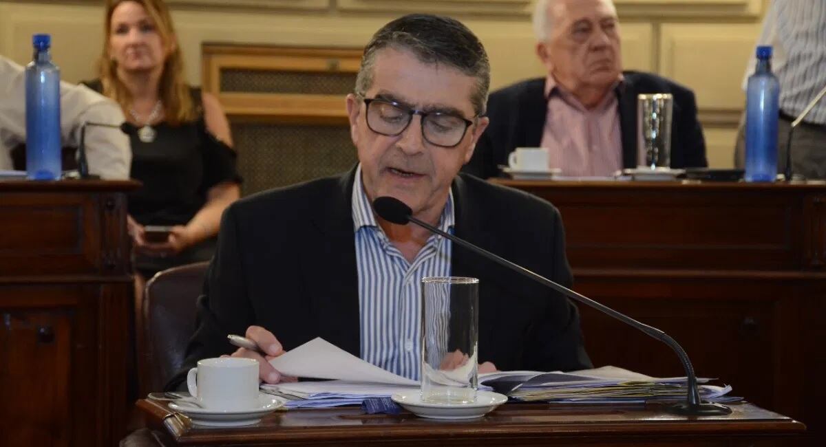 “Vine por mis propios medios”, dijo Armando Traferri al presentarse ante la Justicia