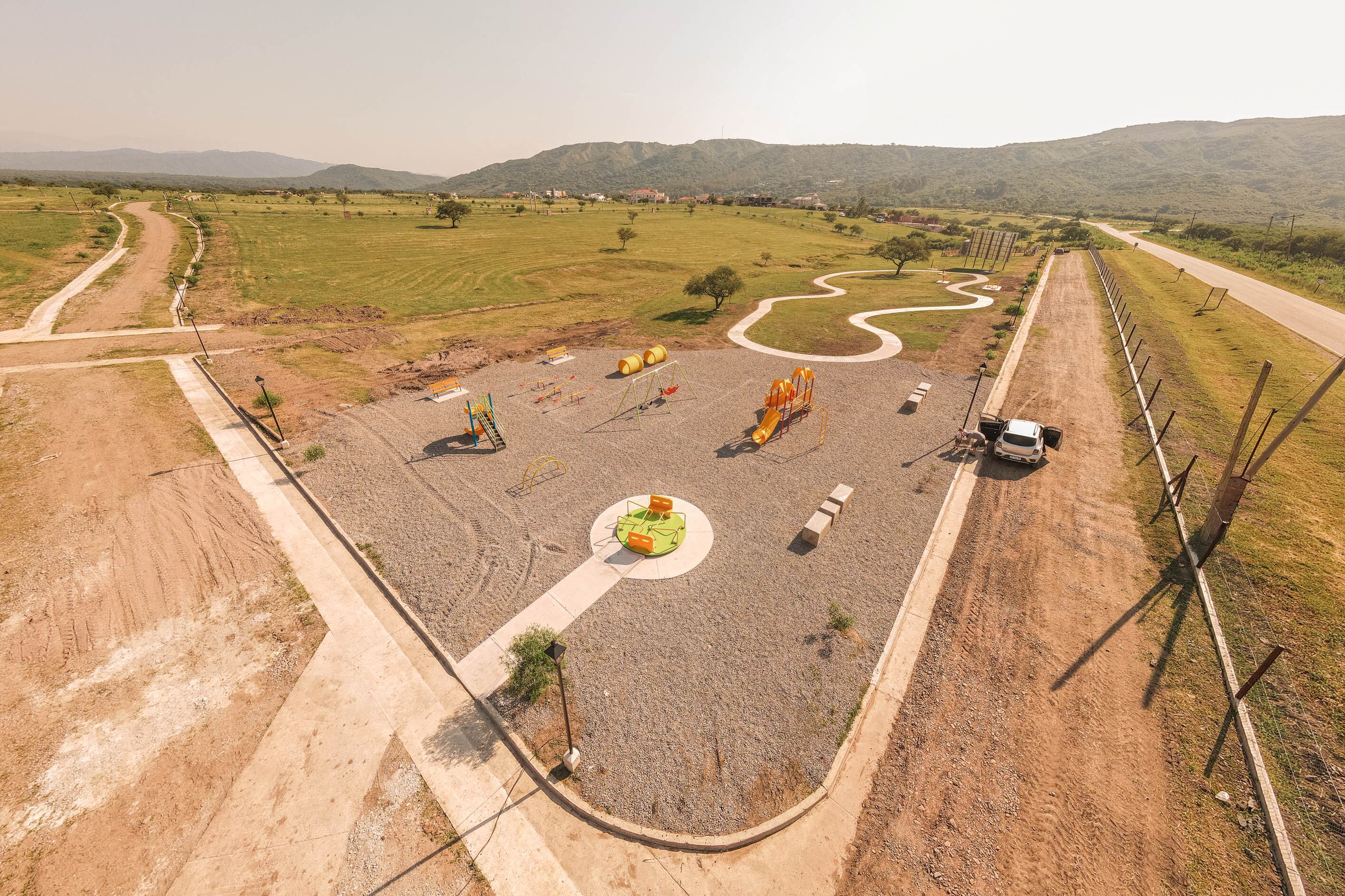 Espectaculares vistas panorámicas enmarcan la ubicación del barrio exclusivo "El Mollar" de Agostini Desarrollos Inmobiliarios, en La Almona.