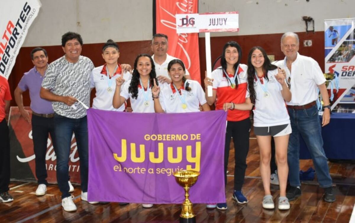 Las “chicas doradas” de Jujuy: equipos de básquet 3x3 y futsal fueron oro en Salta