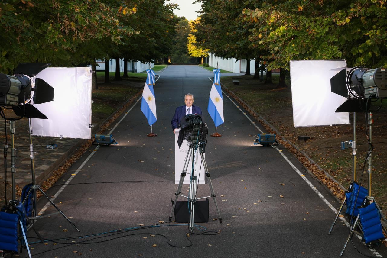 Alberto Fernández anunció nuevas medidas contra el coronavirus desde Olivos. (Foto: Presidencia)