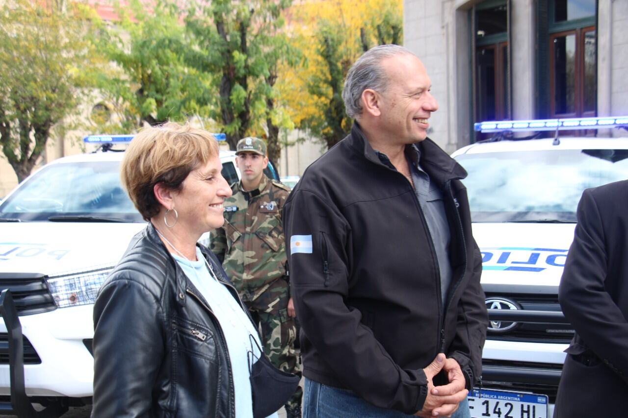 Sergio Berni entregó siete patrulleros a la CPR