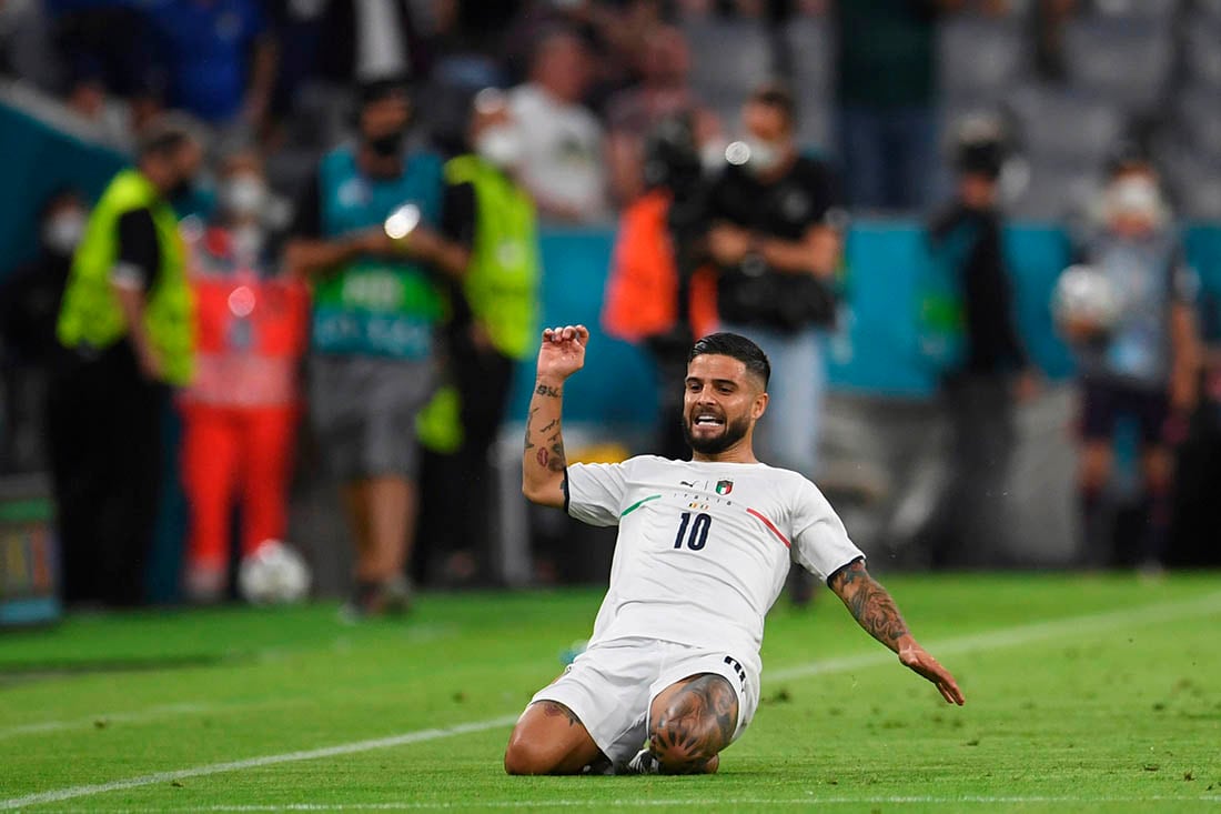 Lorenzo Insigne , capitán de la Selección de Italia, napolitano y fanático de Maradona.