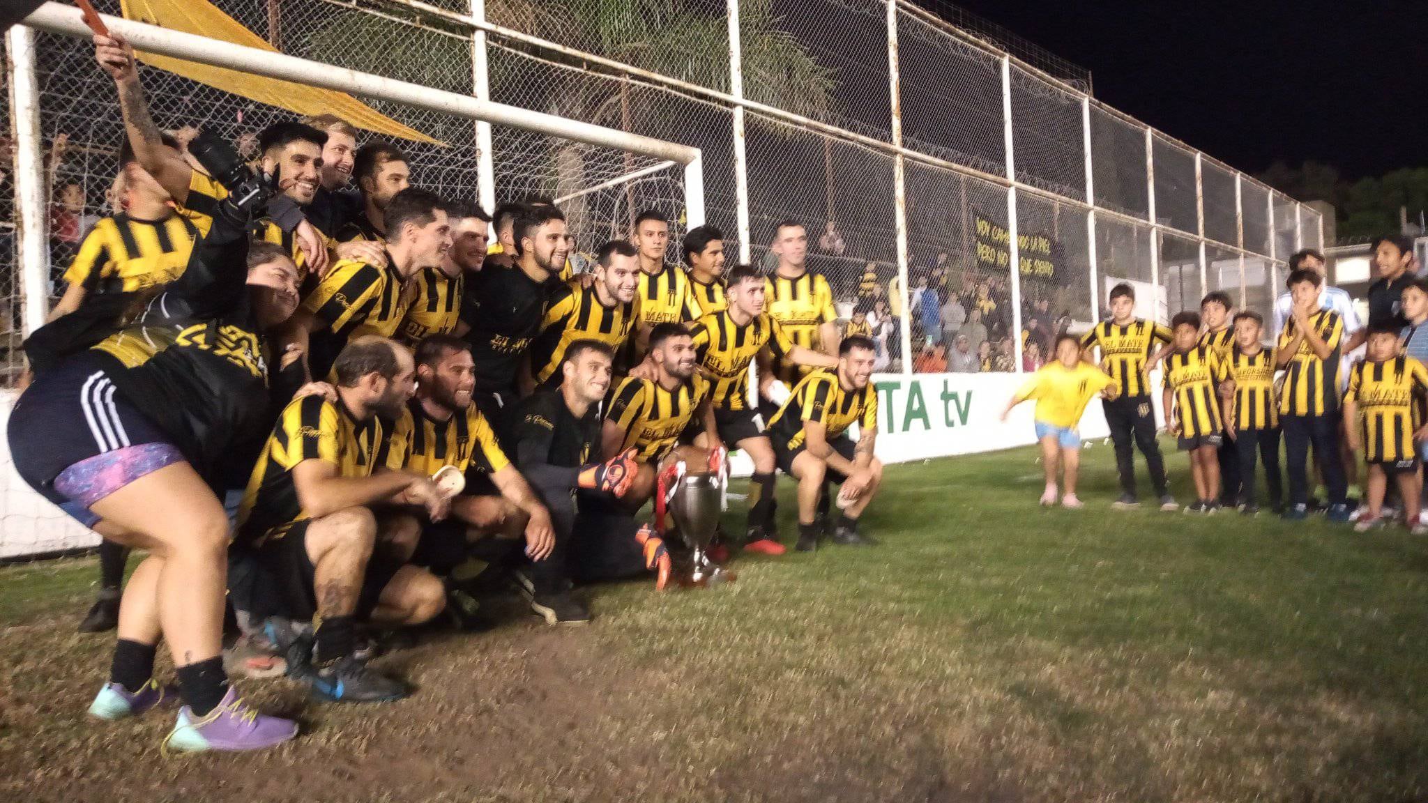 El Nacional campeón de la Copa Aiello