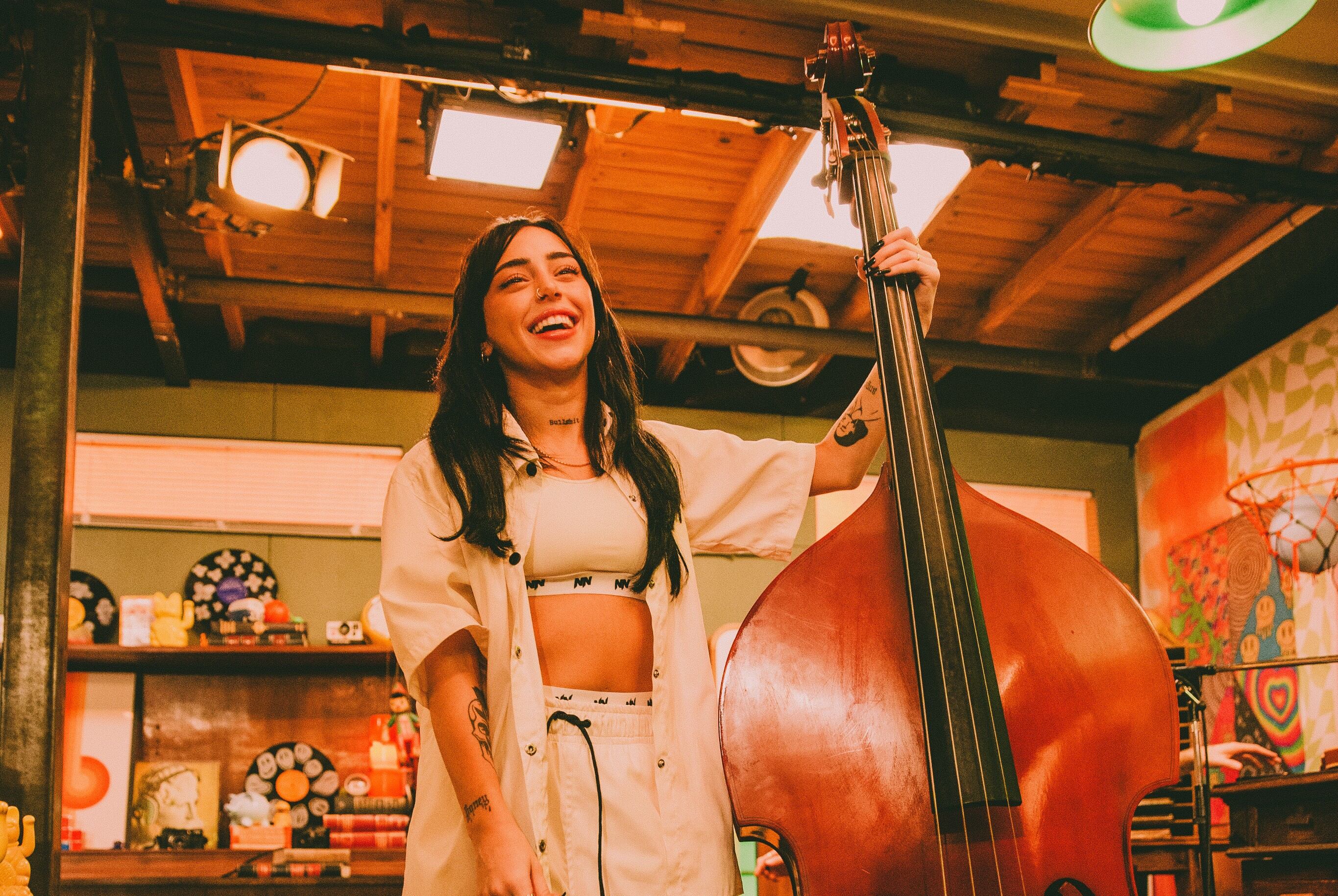 La rosarina estrenó el material grabado en Argentina para el ciclo Tiny Desk. (Sony Music)