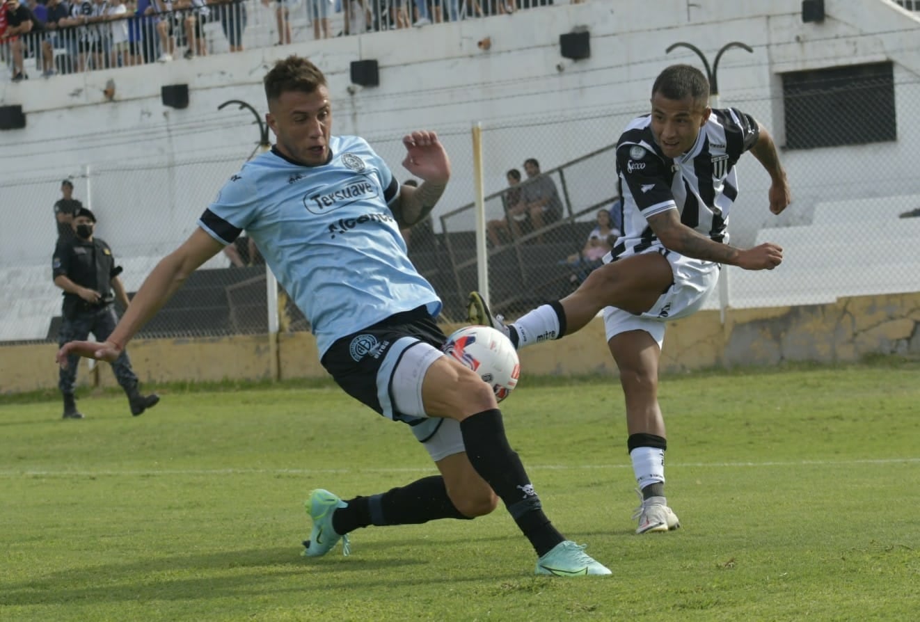 El Lobo juega ante el líder de la Primera Nacional / Orlando Pelichotti.