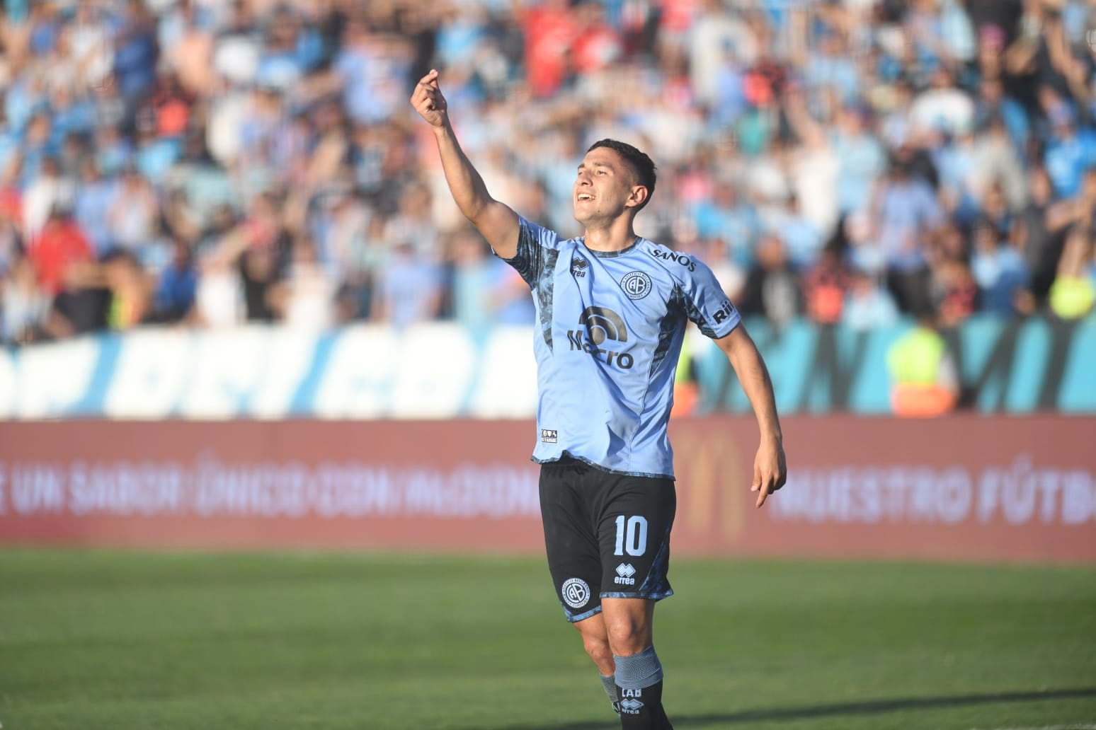 Belgrano superó a Platense en el Gigante de Alberdi, por la quinta fecha de la Copa de la Liga. (Javier Ferreyra / La Voz)