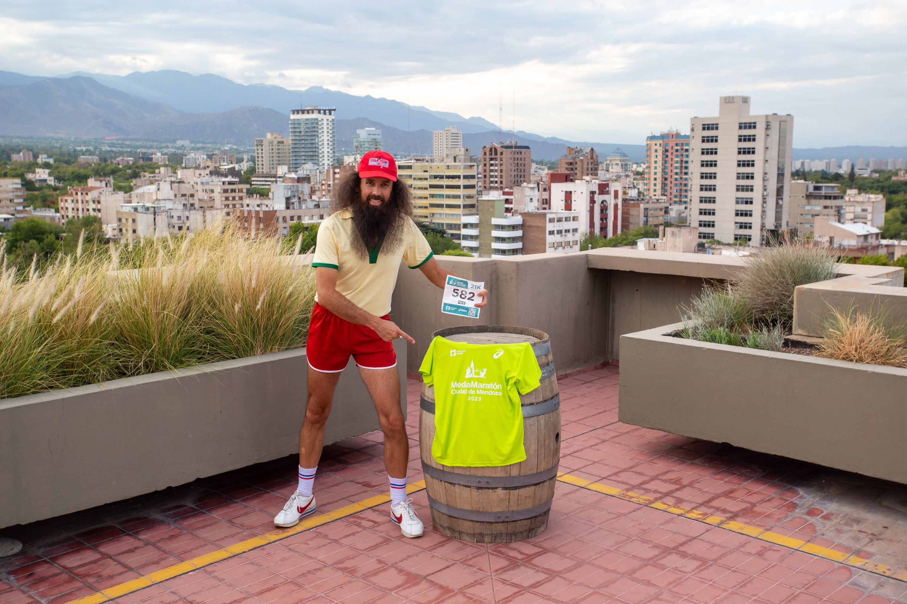 Forrest Gump chileno en la Maratón de Mendoza