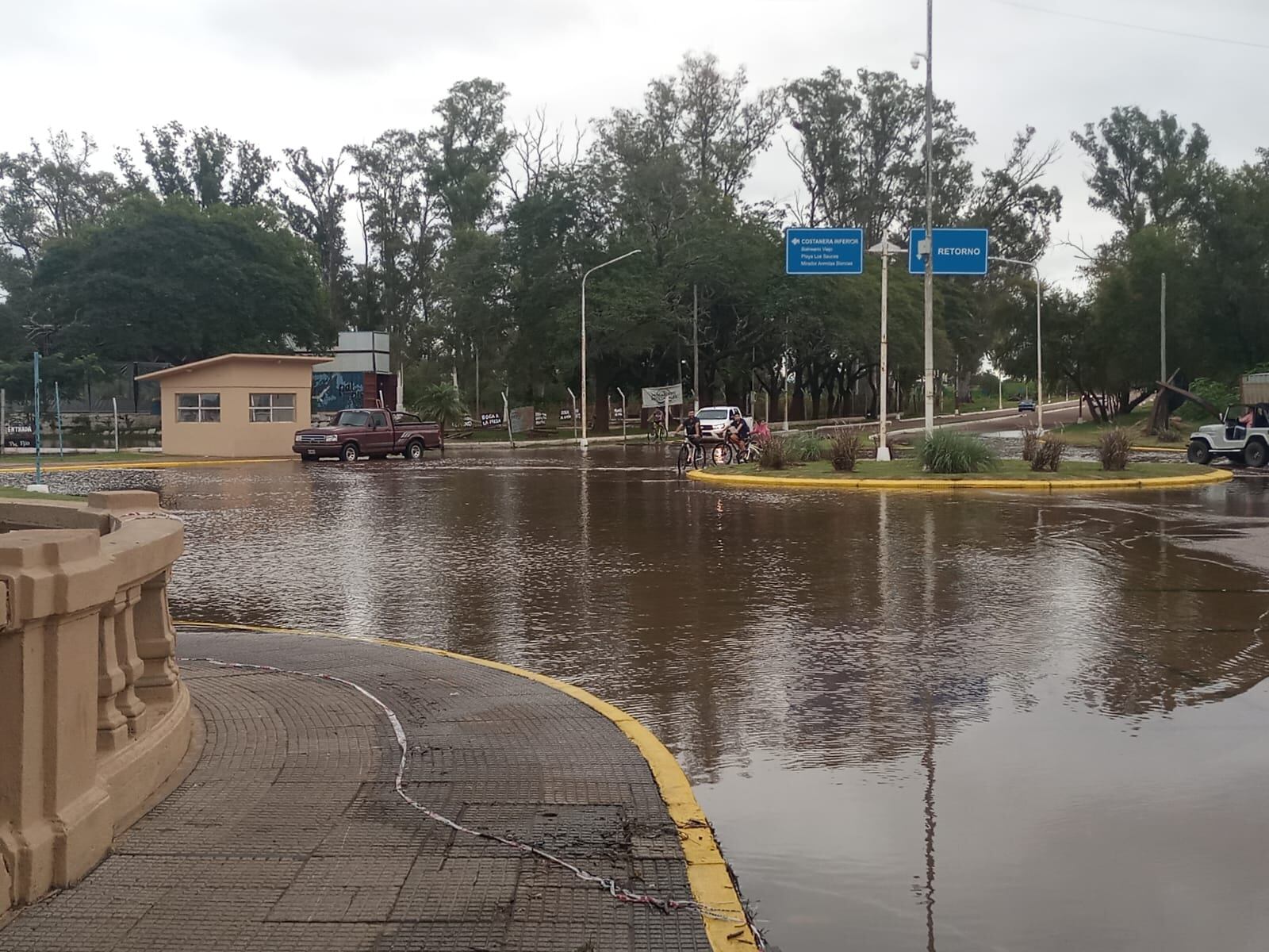 Así se encuentra la Costanera de Concordia.