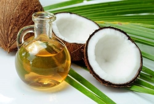 El aceite de coco está muy de moda.