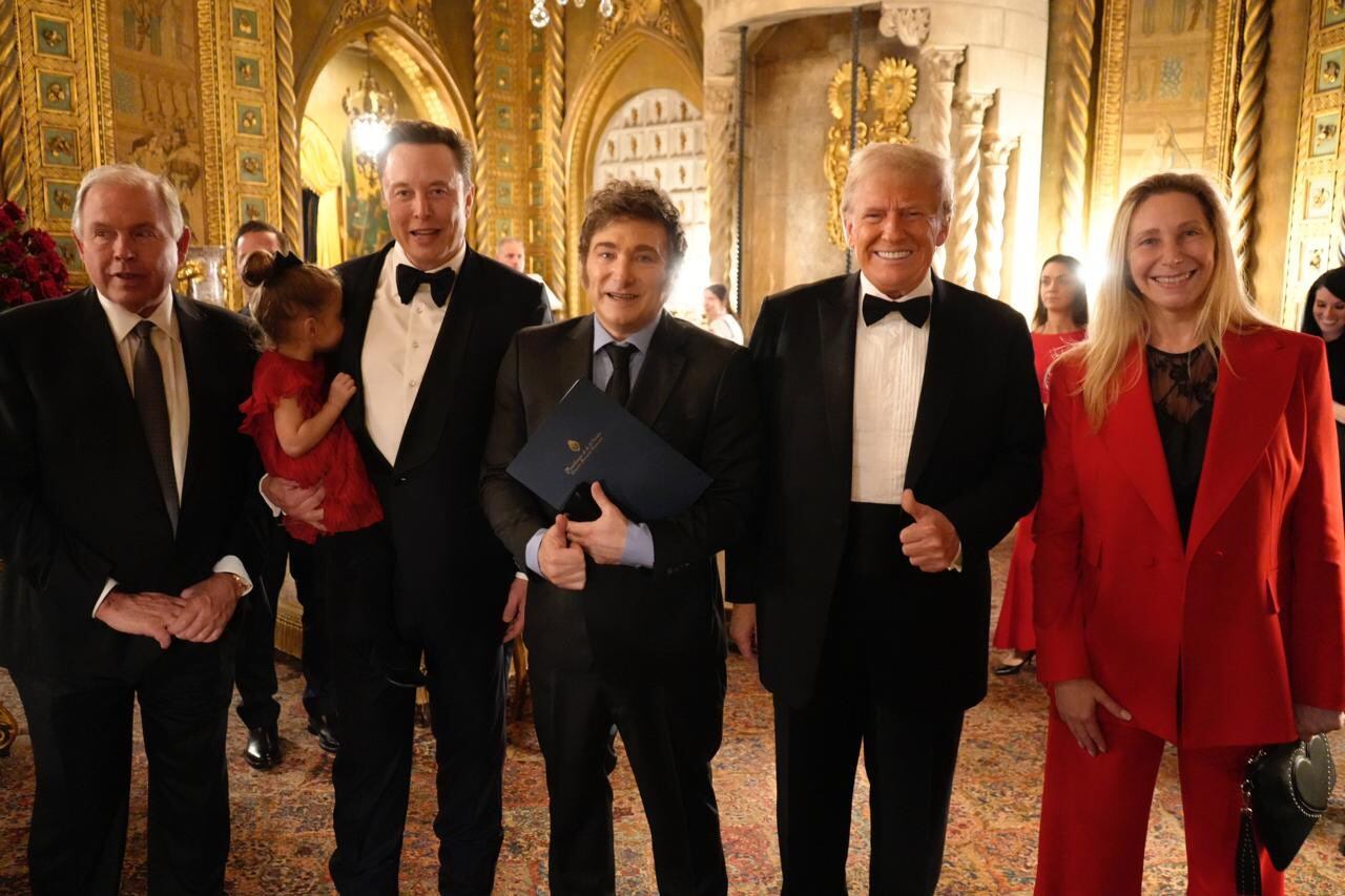 Javier Milei junto a Karina, Trump y Elon Musk. (Gentileza)