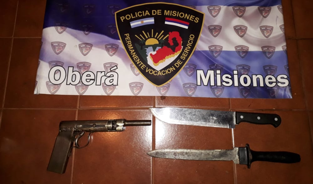 Tres hombres fueron detenidos tras amedrentar y amenazar a sus vecinos en Campo Viera.