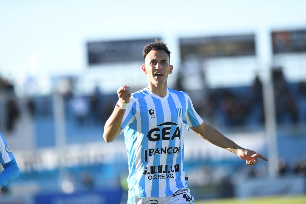 Racing de Nueva Italia recibió a Deportivo Maipú por la Primera Nacional. (Javier Ferreyra / La Voz)