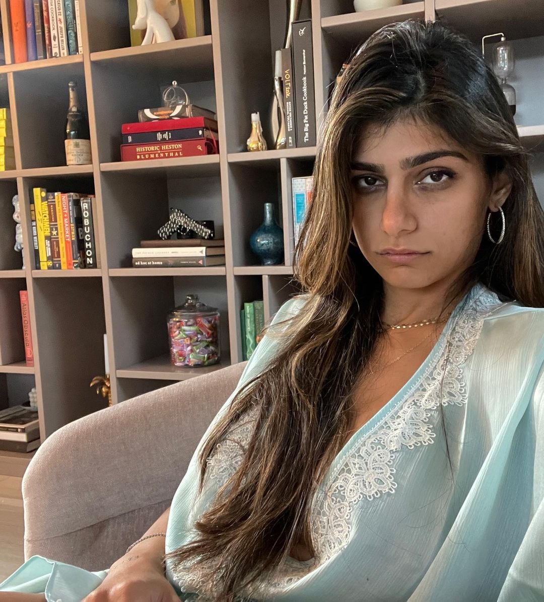 Mia Khalifa, al exactriz de cine para adultos, triunfa en Instagram.