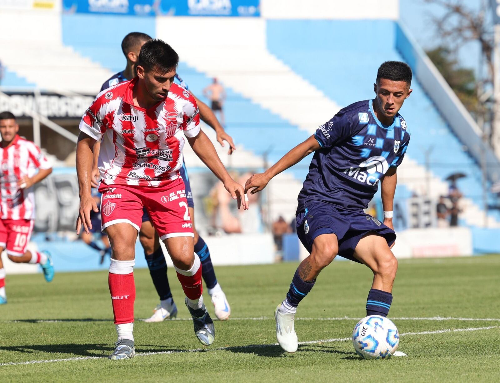 El “Lobo” jujeño fue justo ganador del choque en la calurosa tarde de fútbol correspondiente a la tercera fecha de la Primera Nacional.