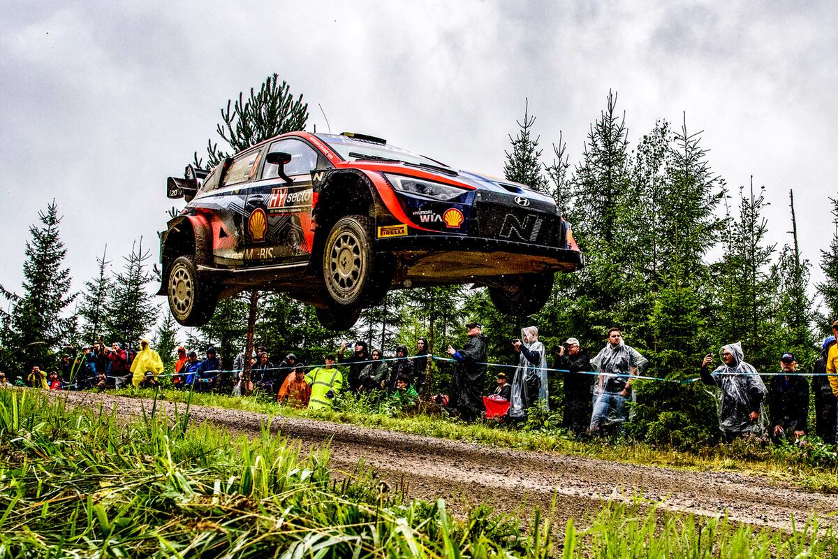 Rally Mundial: Tanak se quedó con el clásico de Finlandia