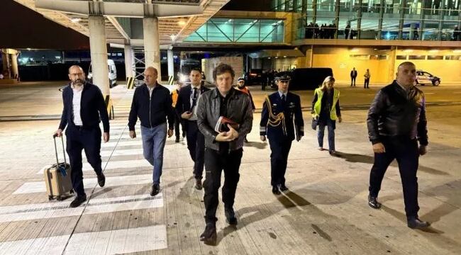 Javier Milei termina antes de tiempo su gira internacional.