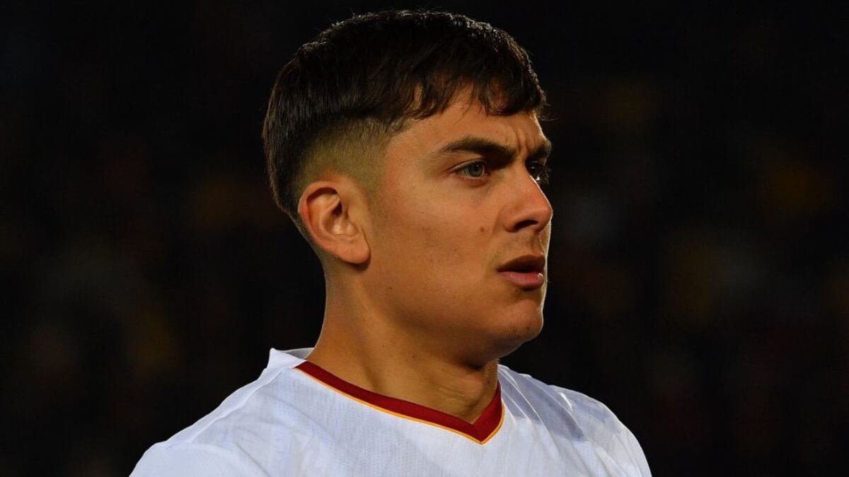 Paulo Dybala no ingresó en el complemento contra el Salzburgo y preocupó a Mourinho