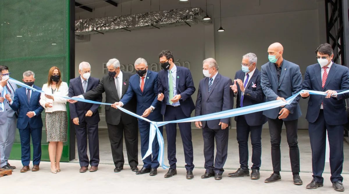 Con el moderno Complejo de Biotecnología inaugurado en predio de la empresa estatal Cannava ubicado en Finca El Pongo, Jujuy incrementó su capacidad para producir cannabis con fines medicinales y científicos a escala industrial.