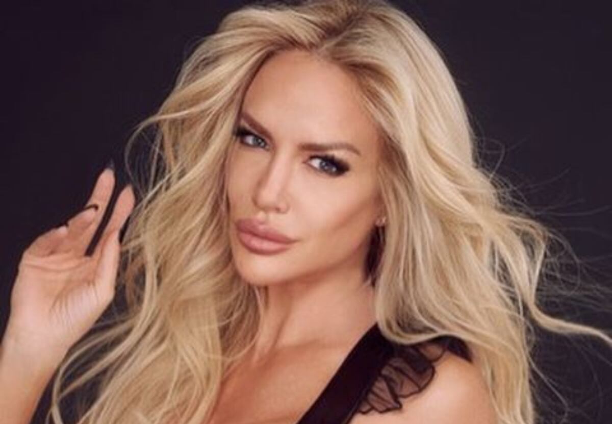 Luciana Salazar levantó la temperatura con su contenido para DivasPlay