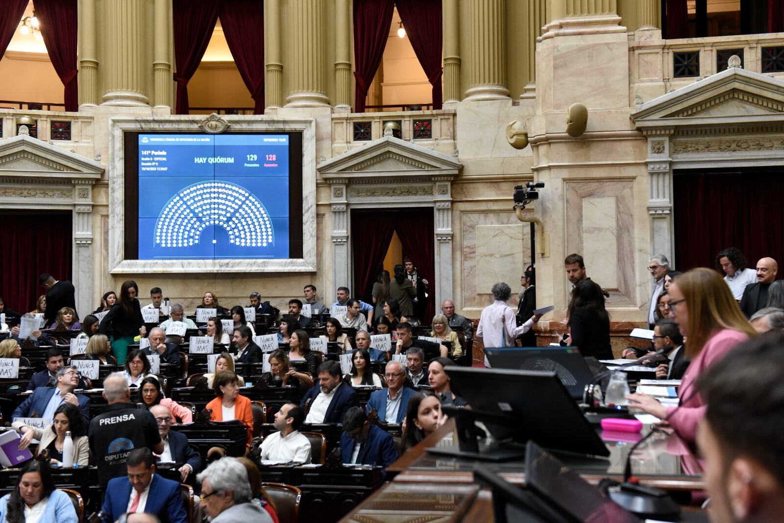 Diputados. 