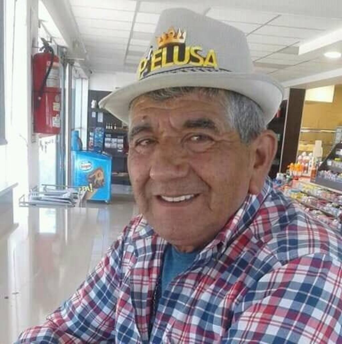 Atropellaron a un reconocido vendedor de pastelitos de La Falda y el conductor se dió a la fuga