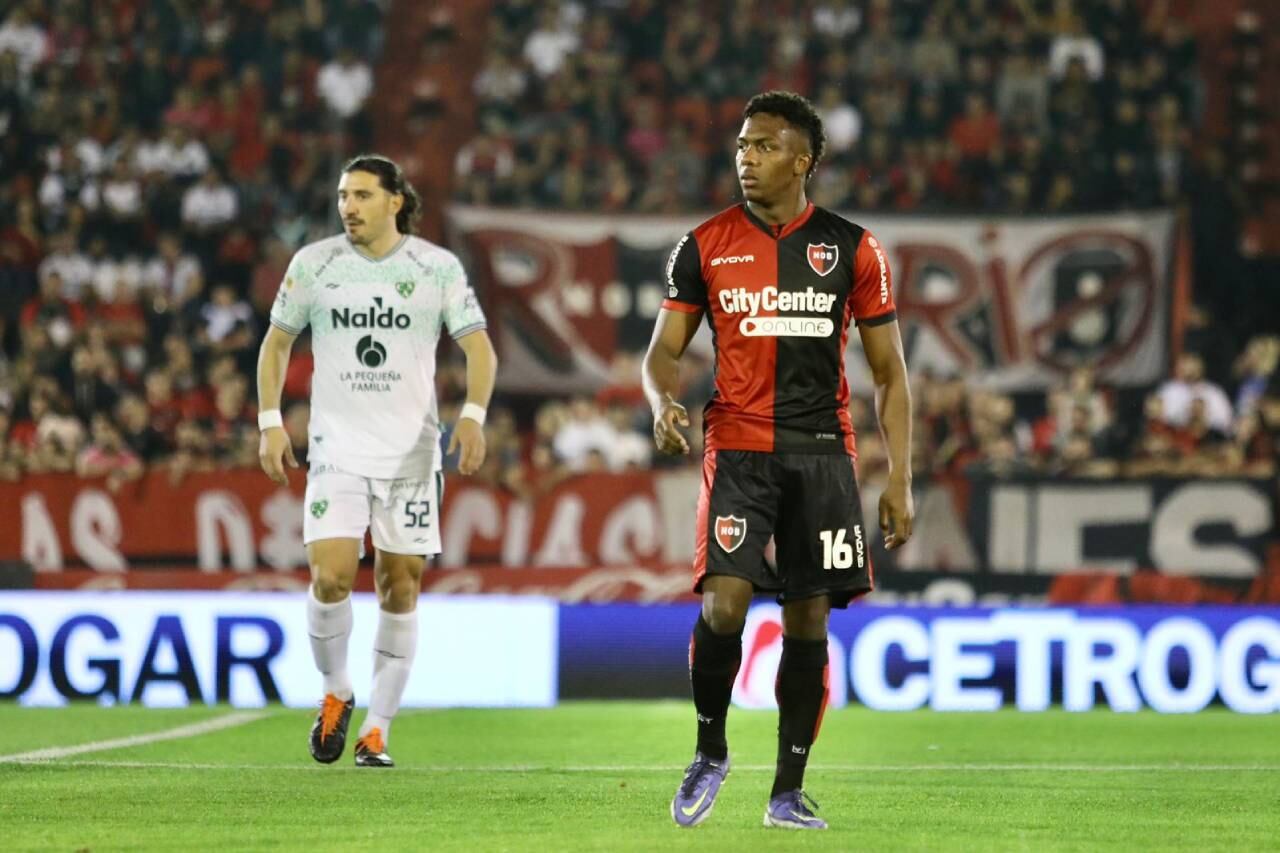 Newell's Old Boys perdió 0-1 con Sarmiento de Junín en la fecha 20 de la Liga Profesional 2022.