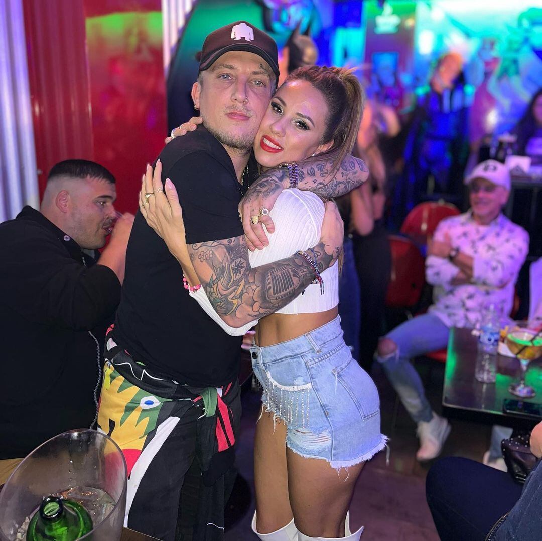 Barby Silenzi y El Polaco